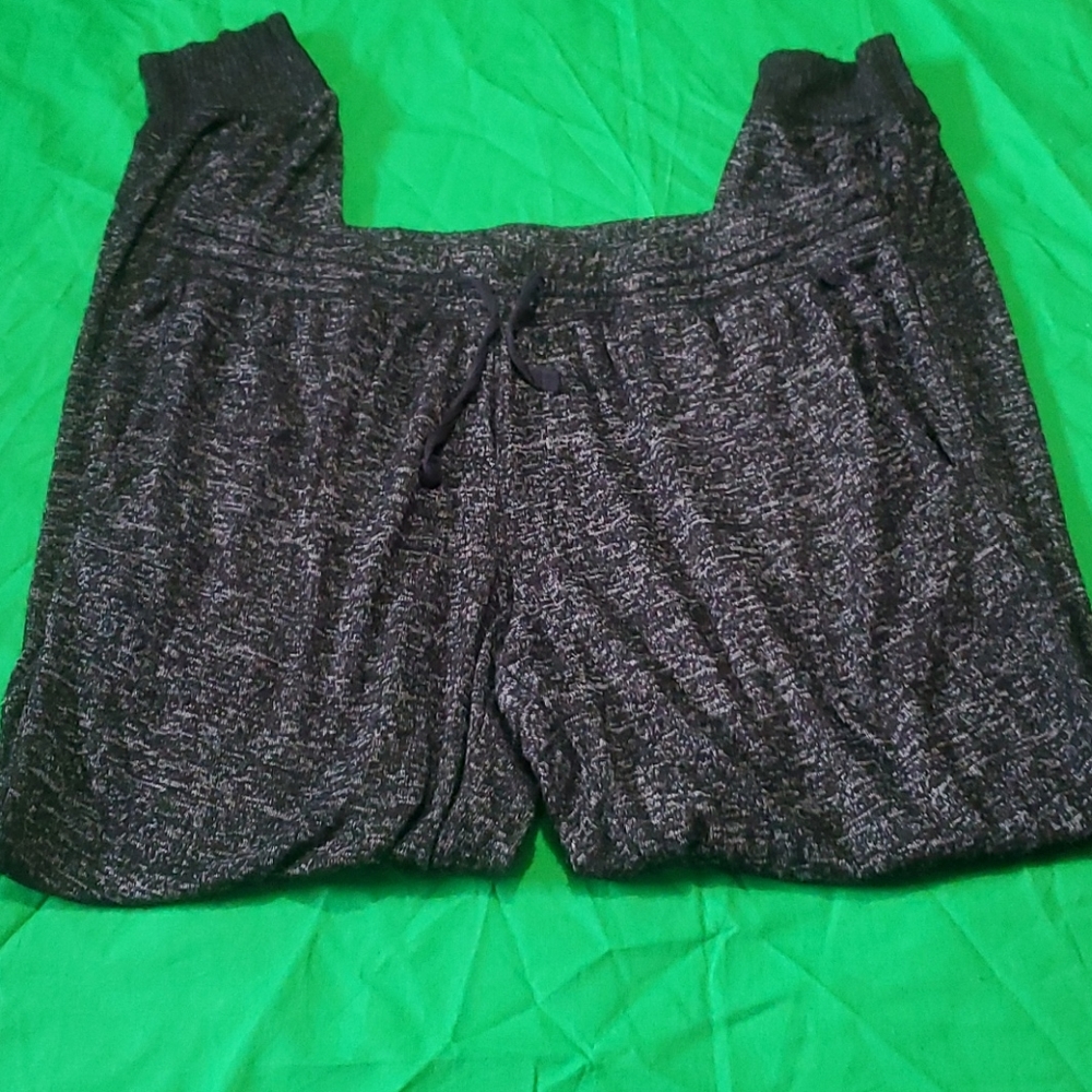 Xersion Semi-Fit Joggers (S) - Picture 2 of 4
